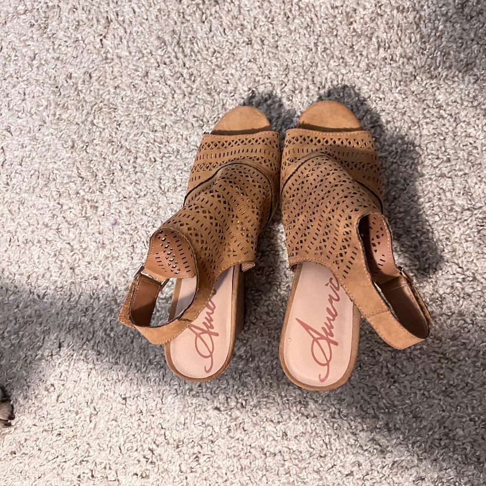 American rag wedges